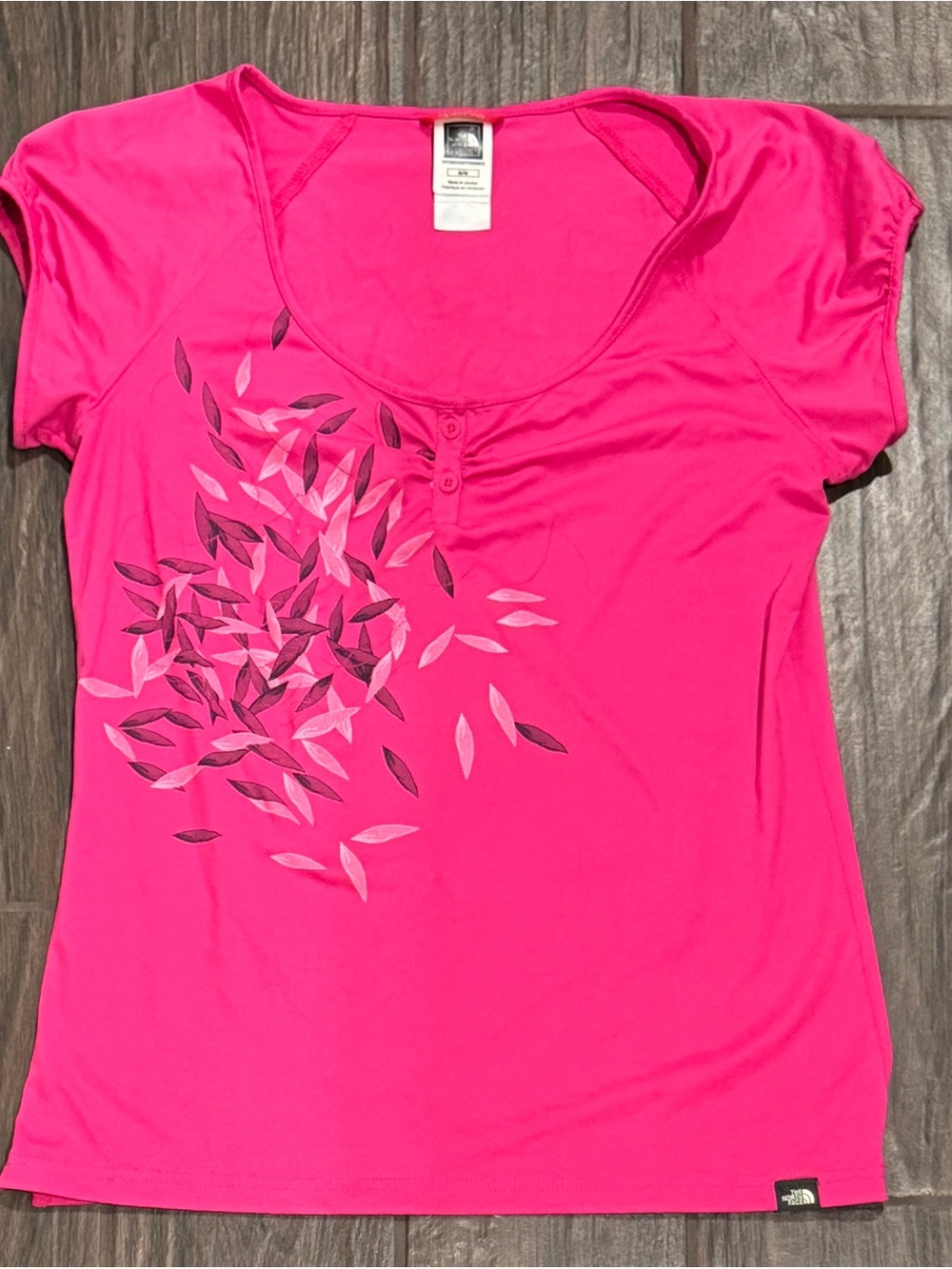 The North Face Women's Bright Pink Short Sleeve Scoop Neck Tee with Leaf Print